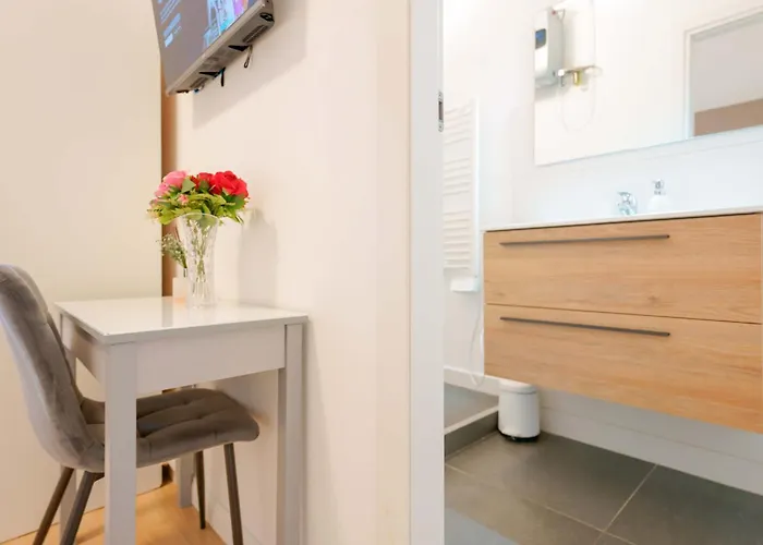 Le Stanze Dell'edera 4* Bologna