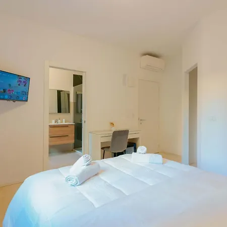 Le Stanze Dell'edera 4* 博洛尼亚